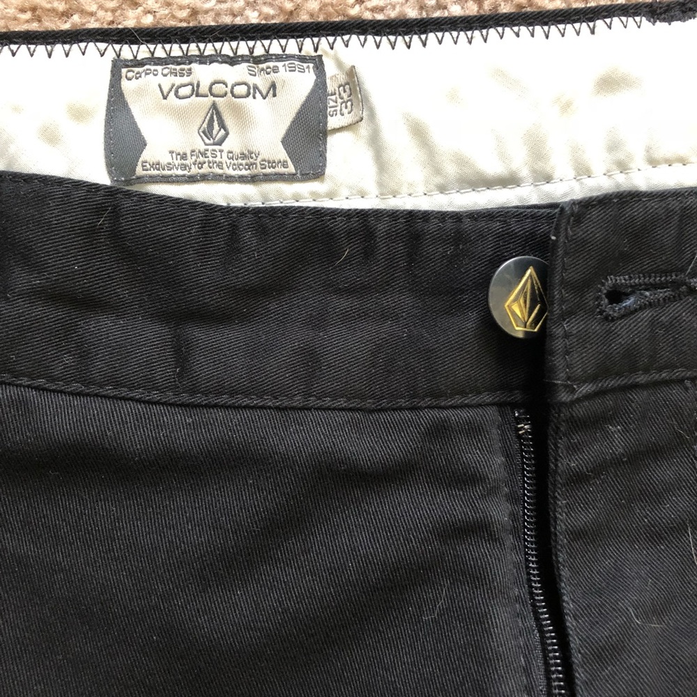 Size 33 Volcom Corpo Class slims